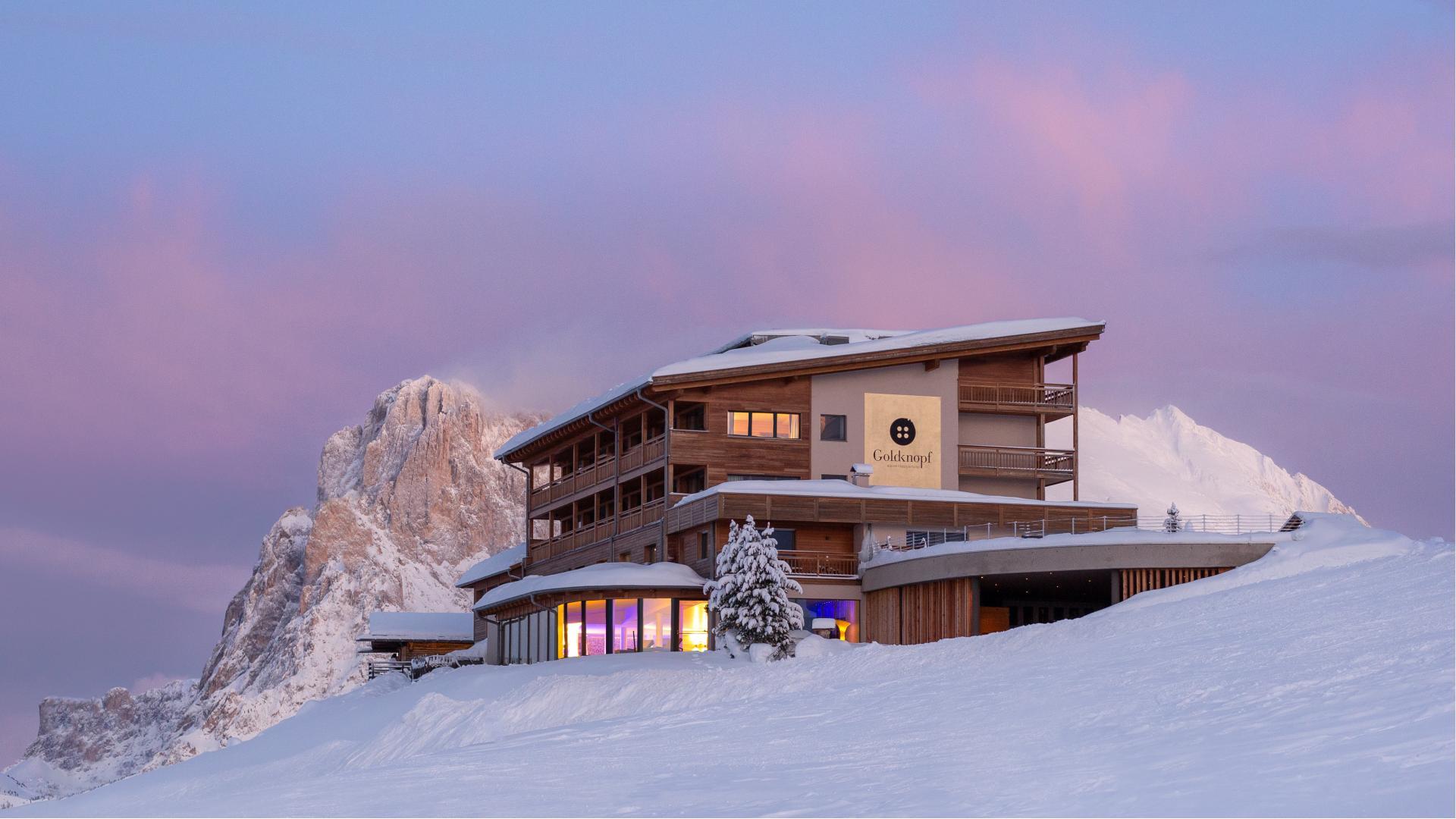 Hotel Goldknopf on a Winter Evening