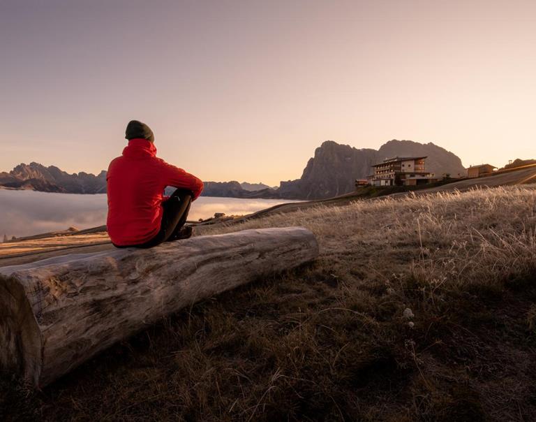 hotel-goldknopf-seiser-alm-herbst-sonnenaufgang-patrick-10